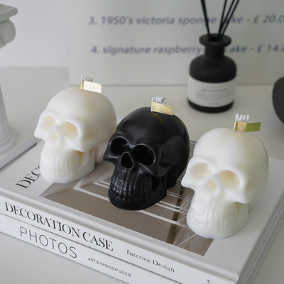 Αποθεμάτων ρόδινα μαύρα Nude άσπρα Scented Skulled Χριστουγέννων πωλήσεων εργοστασίων στα άμεσα κεριά μορφής αποκριών για το δώρο αποκριών