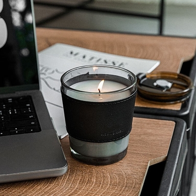 ΑΡΩΜΑΤΟΣ Scented κεριά κεριών σόγιας βάζων γυαλιού καφέ ΕΓΧΩΡΙΑΣ πολυτέλειας μαύρα