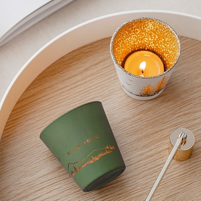 Πράσινος άσπρος κοίλος σκιαγραφεί έξω τα Scented κεριά Tealight κεριών σόγιας βάζων φλυτζανιών