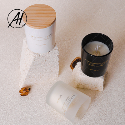 Μαύρο άσπρο Matte Glass Jar Spa Scented κερί σόγιας ουσιαστικού πετρελαίου 100% κεριών