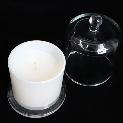 Αυξήθηκε άσπρο κερί Aromatherapy συνεταίρων βανίλιας που τέθηκε για το λουτρό και οι εργασίες σώματος χαλαρώνουν