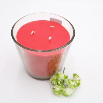 Scented κόκκινο απλό κερί παραφίνης εγχώριας συνήθειας αρώματος στο κλιμένο γυαλί