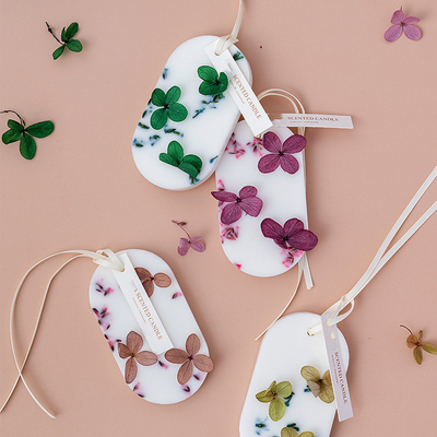 Δώρο λειωμένων μετάλλων εγχώριων Scented κεριών αρώματος που τίθεται ωοειδές για την παραγωγή κεριών