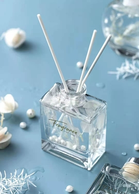 Άρωμα 120ml διασκορπιστών καλάμων κανέλας Χριστουγέννων με το χρυσό ασημένιο φύλλο αλουμινίου