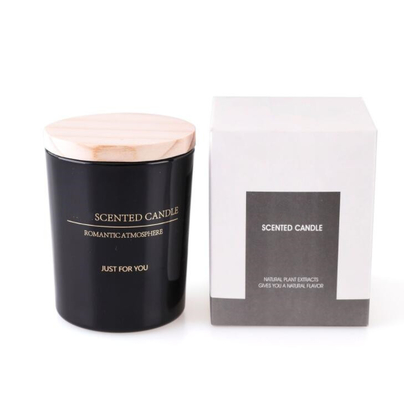 EN15493 μαύρο άσπρο εγχώριο κερί 5Oz αρώματος σόγιας Aromatherapy με το ξύλινο καπάκι